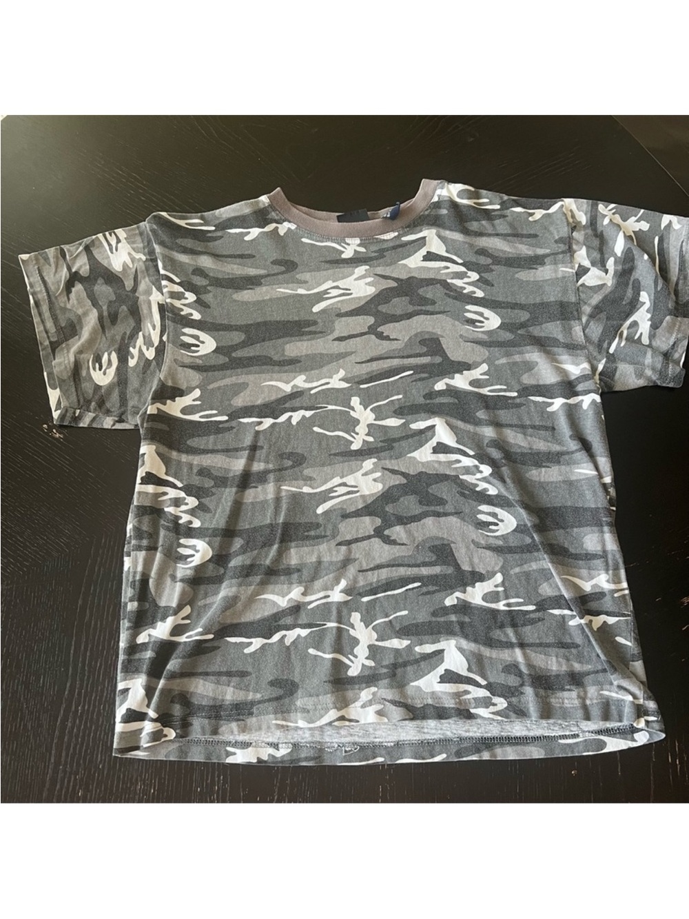 ✅ Gray Camouflage T-Shirt
